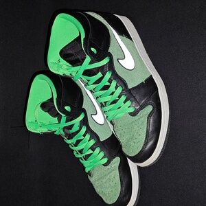 Nike Jordan 1 mens 9.5
